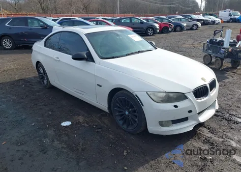 2008 BMW 328Xi из США, поврежденный, VIN WBAWV53518P079274